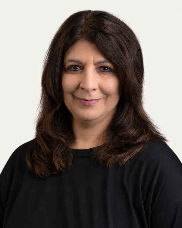 Mia Kamboris